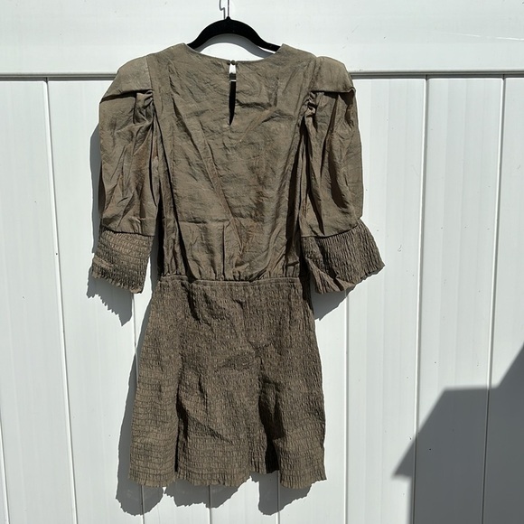 Rebecca Minkoff | Geneva Puff Sleeve Olive Mini Dress - Picture 7 of 10